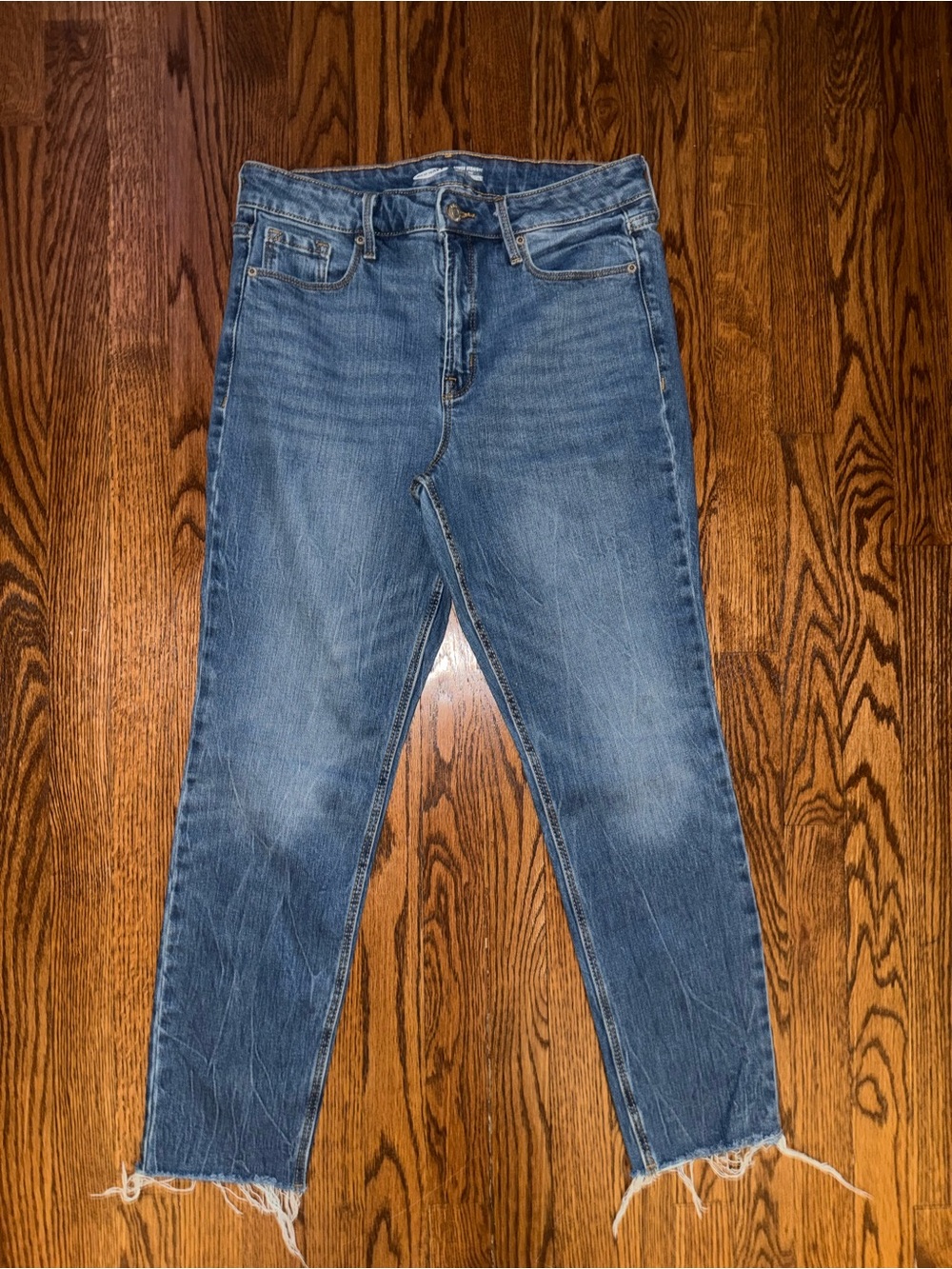 Old Navy Medium Blue Ankle Crop Jeans